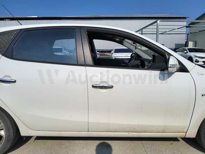 Hyundai i30 2011 — 18