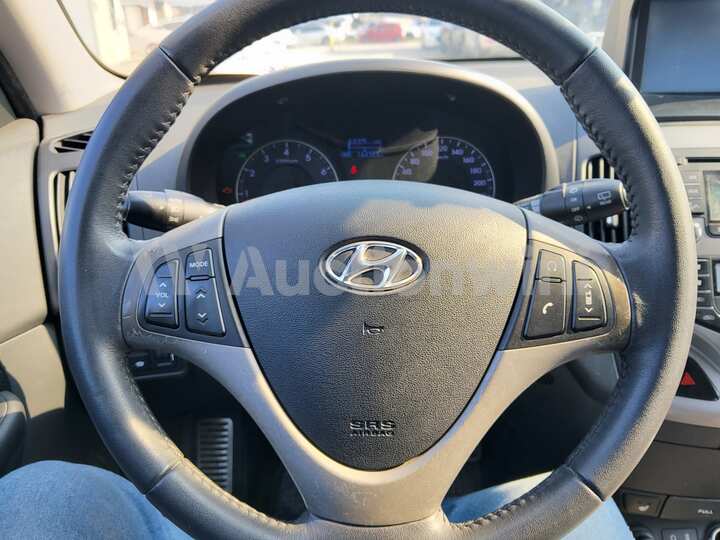 Hyundai i30 2011 — 37