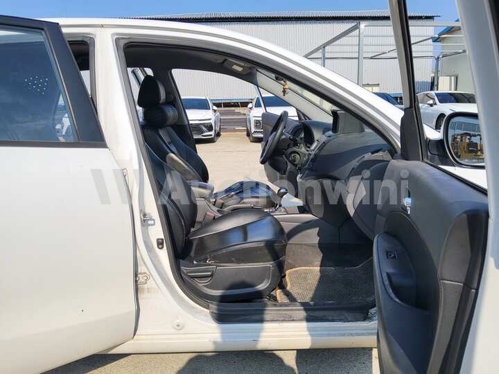 Hyundai i30 2011 — 57