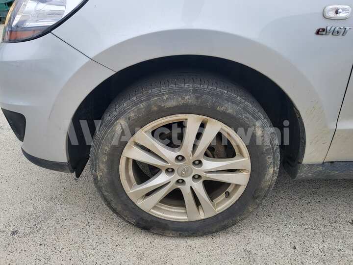 Hyundai SantaFe 2011 — 12