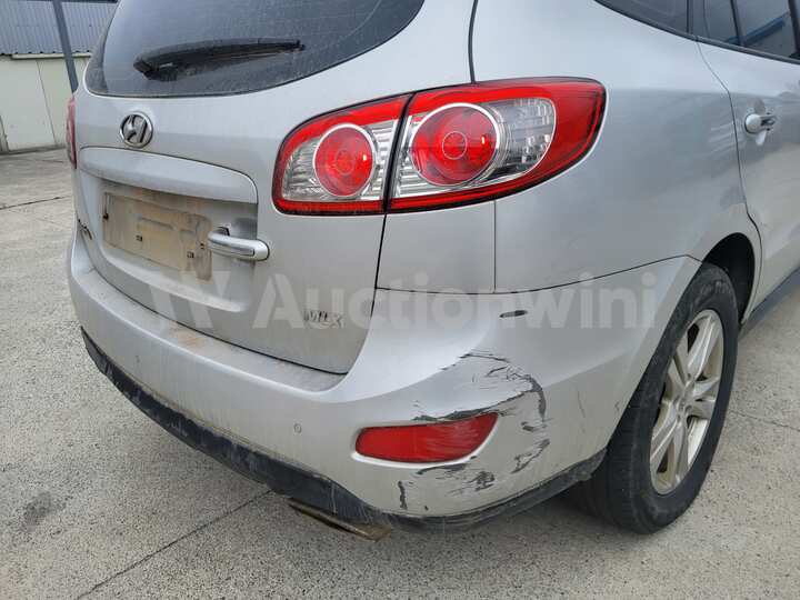 Hyundai SantaFe 2011 — 16