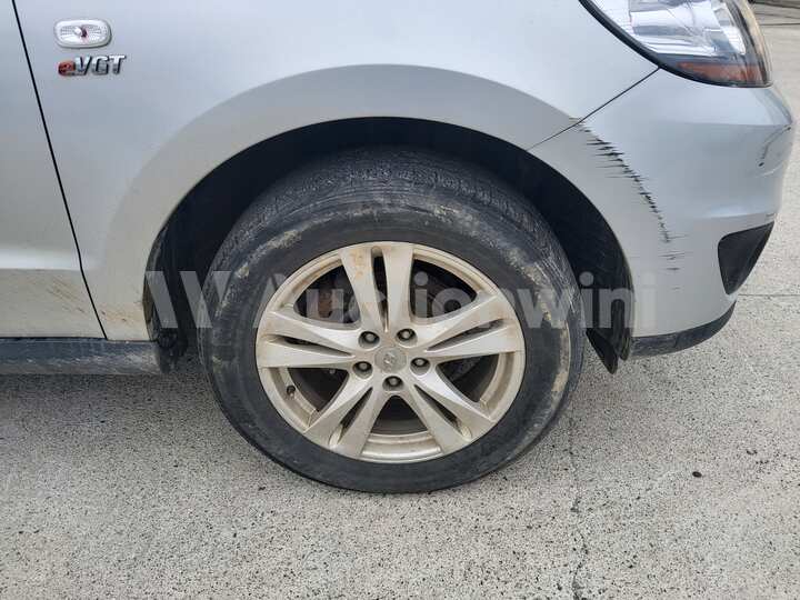 Hyundai SantaFe 2011 — 19