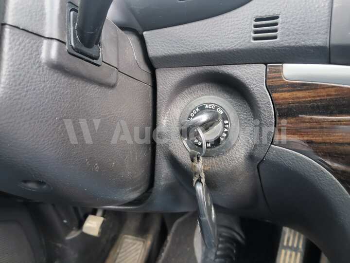 Hyundai SantaFe 2011 — 38