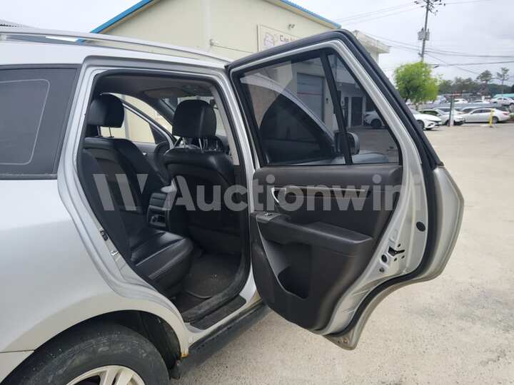 Hyundai SantaFe 2011 — 54