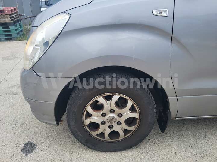 Hyundai Starex 2011 — 12