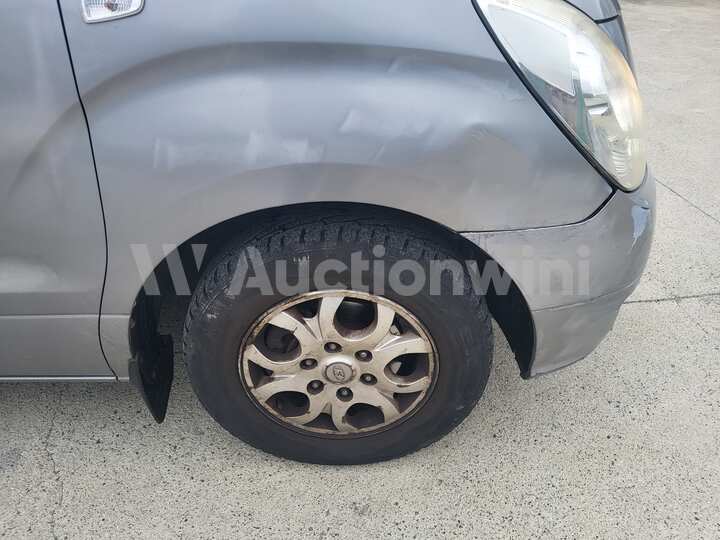 Hyundai Starex 2011 — 19