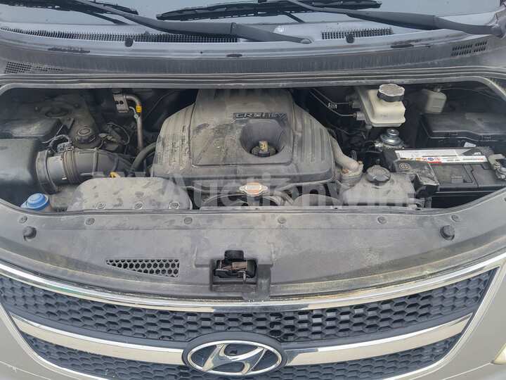 Hyundai Starex 2011 — 55