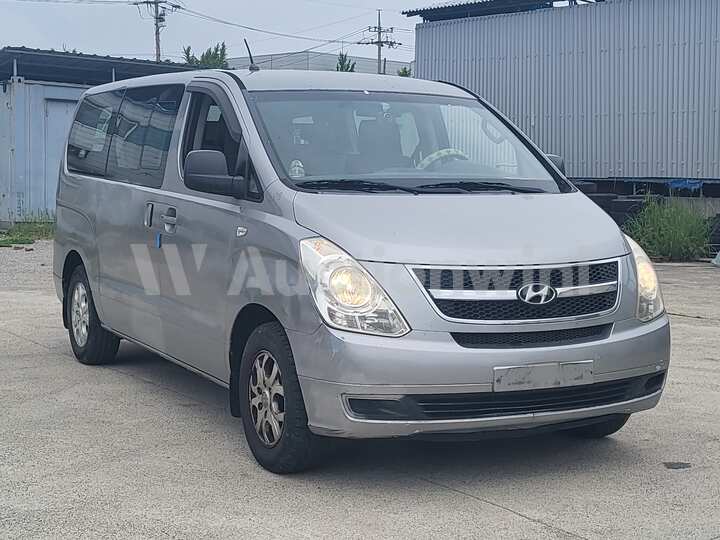 Hyundai Starex 2011 — 7