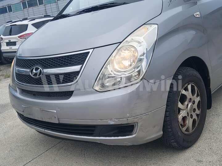 Hyundai Starex 2011 — 10