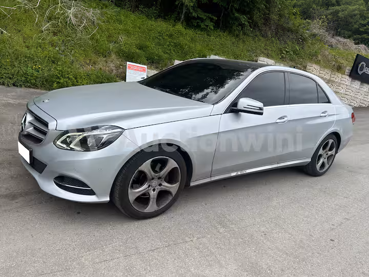 Mercedes Benz E Class 2014 — 1