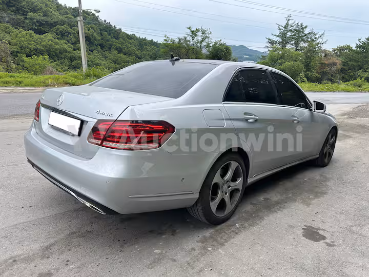 Mercedes Benz E Class 2014 — 4