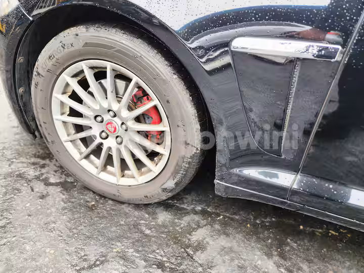 Jaguar XF 2015 — 11