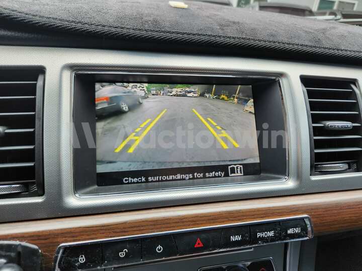 Jaguar XF 2015 — 28