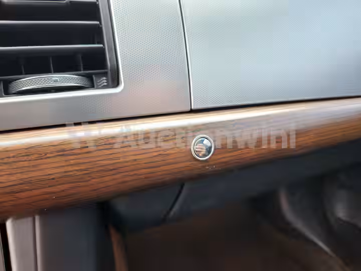 Jaguar XF 2015 — 29