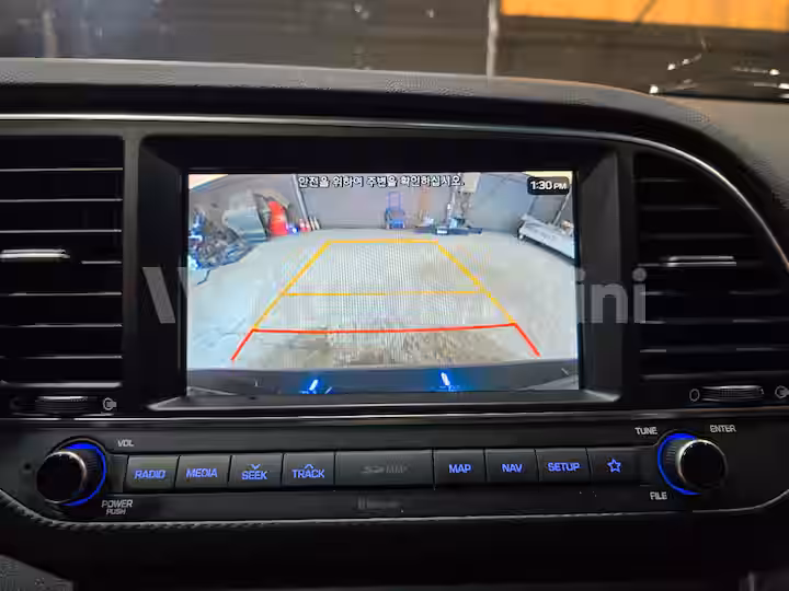 Hyundai Avante 2018 — 39