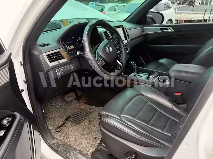 KGM (Ssangyong) Rexton 2018 — 22