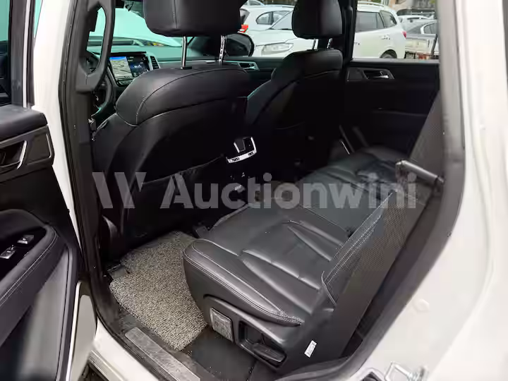 KGM (Ssangyong) Rexton 2018 — 23