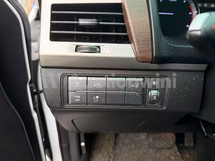 KGM (Ssangyong) Rexton 2018 — 30