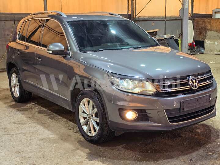 Volkswagen Tiguan 2015 — 2