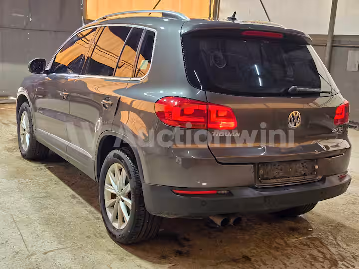 Volkswagen Tiguan 2015 — 3