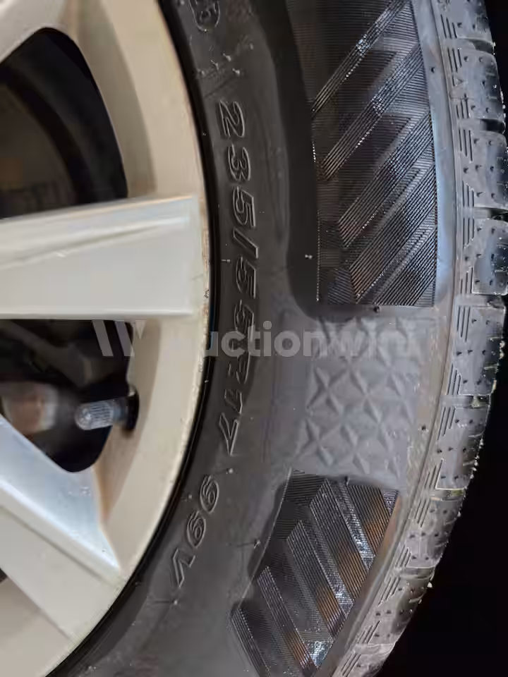 Volkswagen Tiguan 2015 — 48