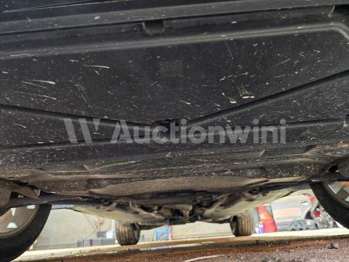 Volkswagen Tiguan 2015 — 49