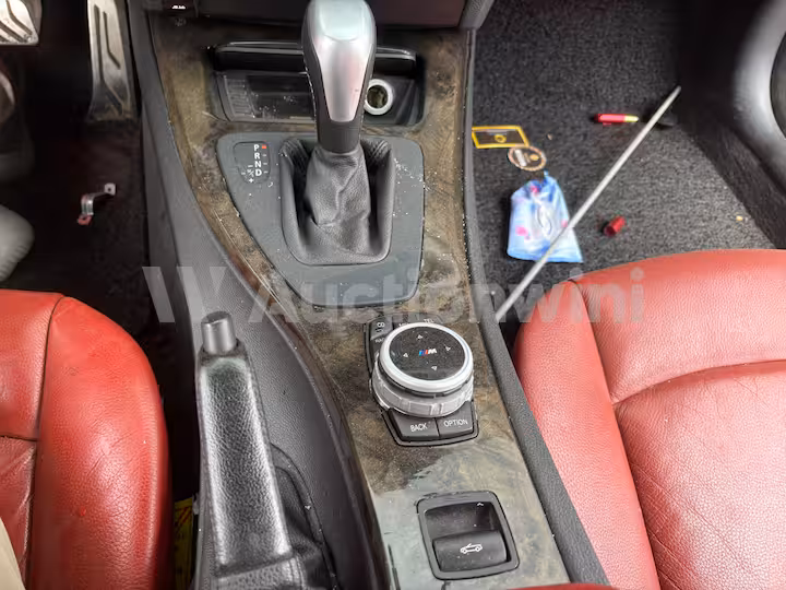 BMW 3 Series 2009 — 18