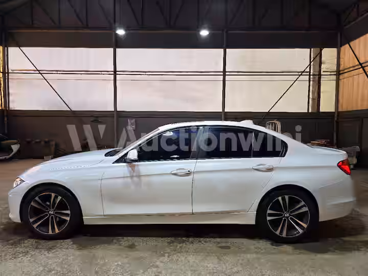 BMW 3 Series 2012 — 2