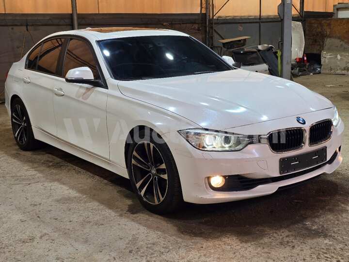 BMW 3 Series 2012 — 7
