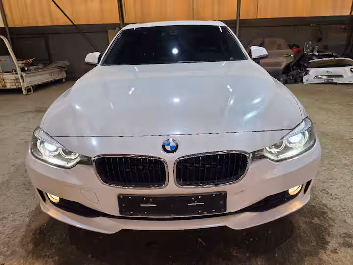 BMW 3 Series 2012 — 62