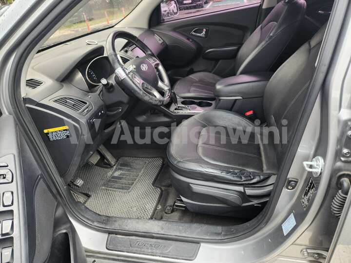 Hyundai Tucson 2012 — 13