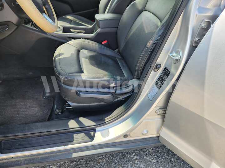 Kia Sportage 2011 — 13