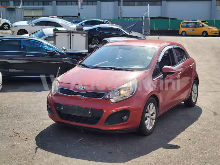 Kia Pride 2014 — 1