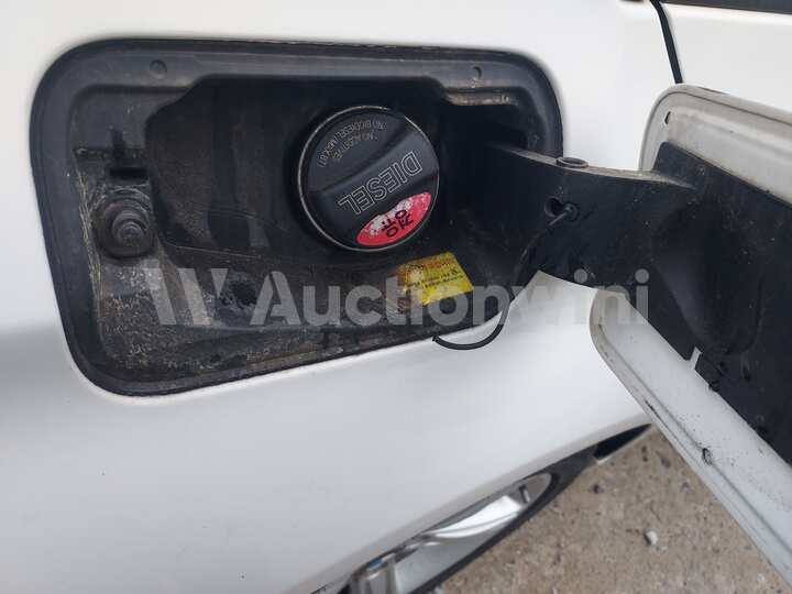 BMW 3 Series 2012 — 16