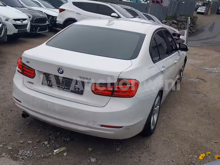 BMW 3 Series 2012 — 5