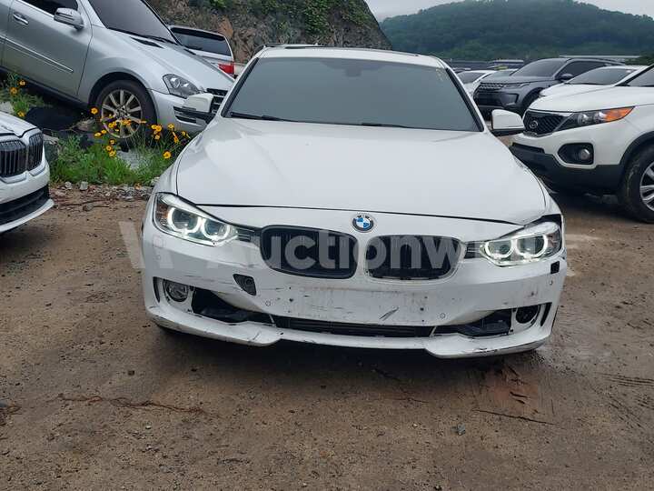 BMW 3 Series 2012 — 7