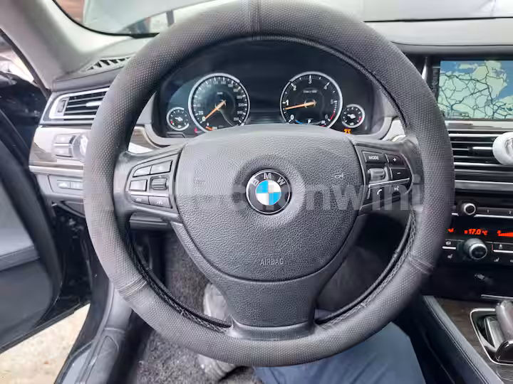 BMW 7 Series 2013 — 42