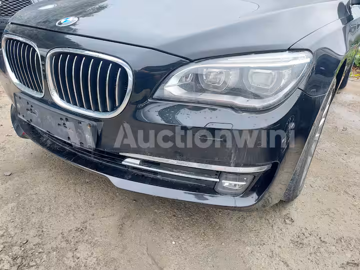 BMW 7 Series 2013 — 9