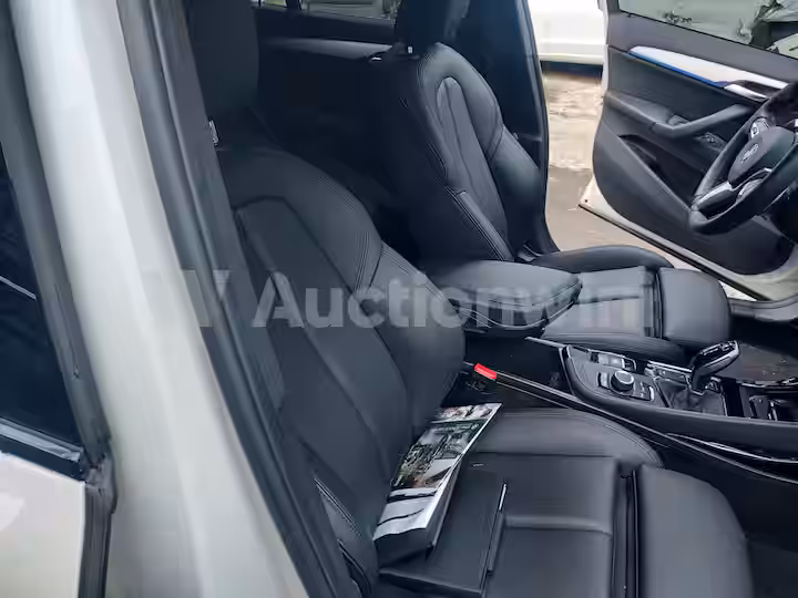 BMW X1 2020 — 26