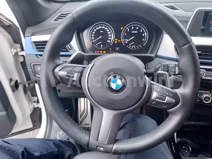BMW X1 2020 — 39