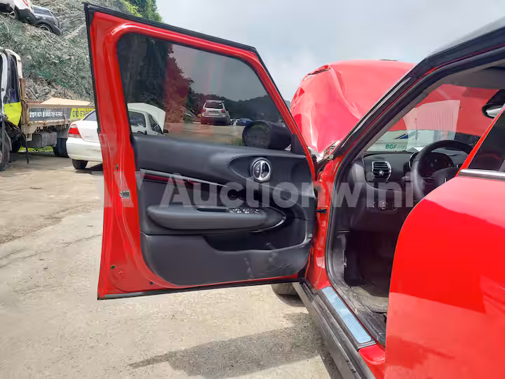 Mini Clubman 2024 — 35