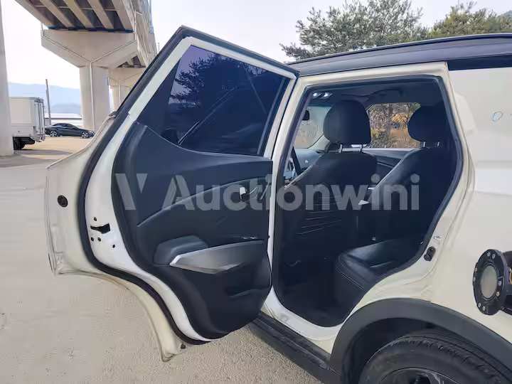 KGM (Ssangyong) Tivoli 2016 — 47
