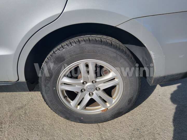 Hyundai SantaFe 2011 — 14