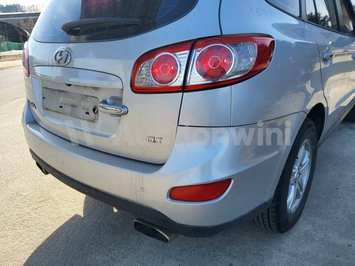 Hyundai SantaFe 2011 — 16