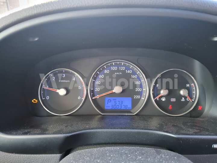 Hyundai SantaFe 2011 — 35