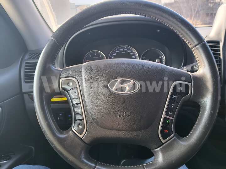 Hyundai SantaFe 2011 — 36