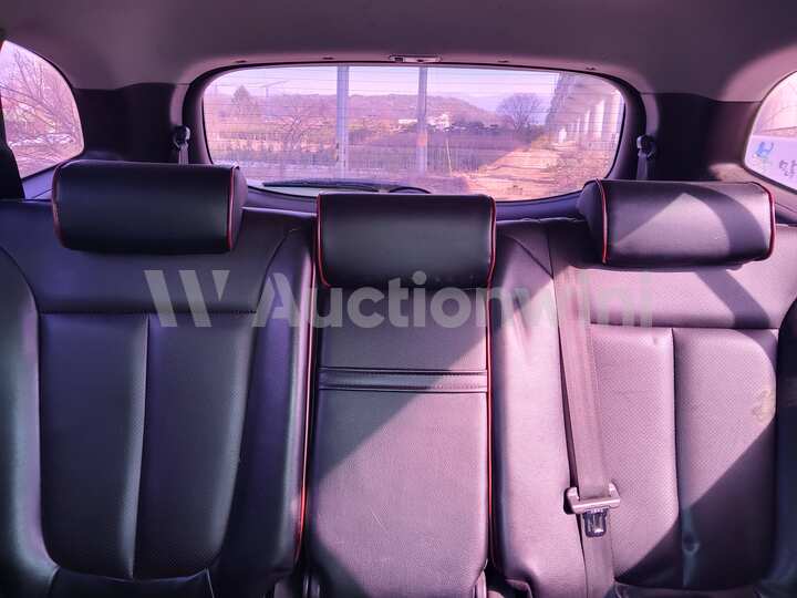 Hyundai SantaFe 2011 — 42