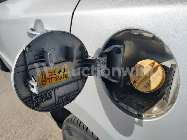 Hyundai SantaFe 2011 — 48