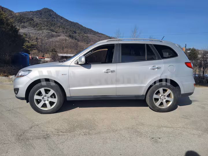 Hyundai SantaFe 2010 — 2