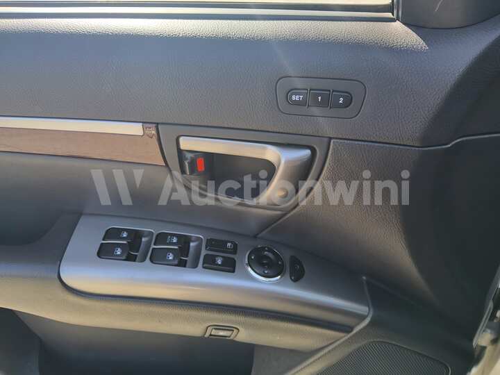 Hyundai SantaFe 2010 — 33